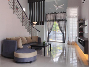 Kuala Selangor Botanic 4R3B Homestay 15pax